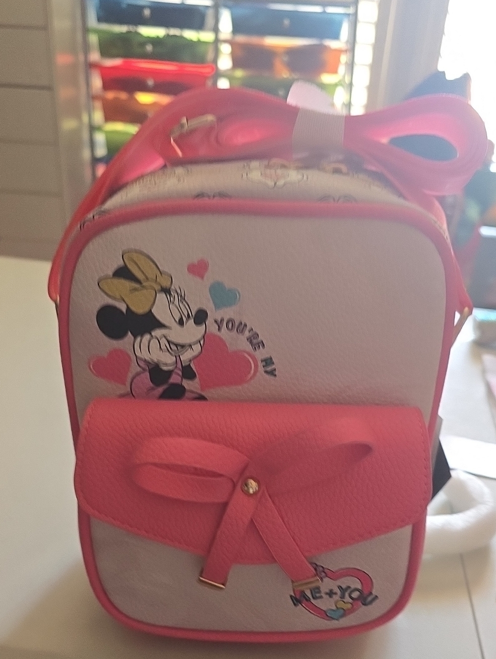 Pink Minnie Character Lunch Bag with Bow Accent